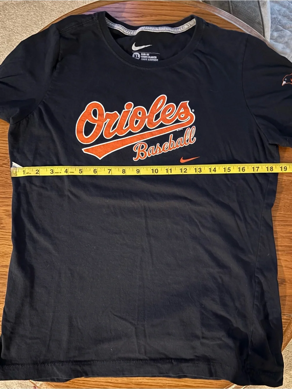 Woman’s Nike Orioles Baseball Short Sleeve Tee Black with Orange Logo - Picture 2 of 4